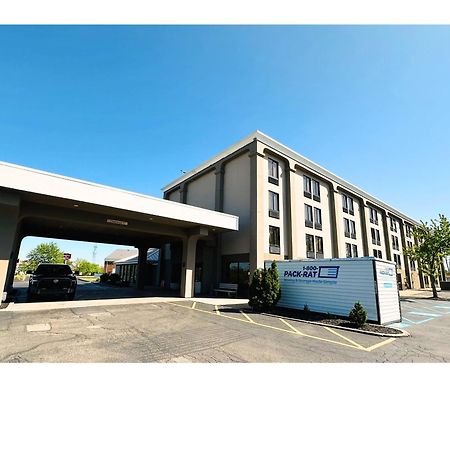 Country Inn & Suites By Radisson, Canton Near Hall Of Fame North Canton Exterior foto